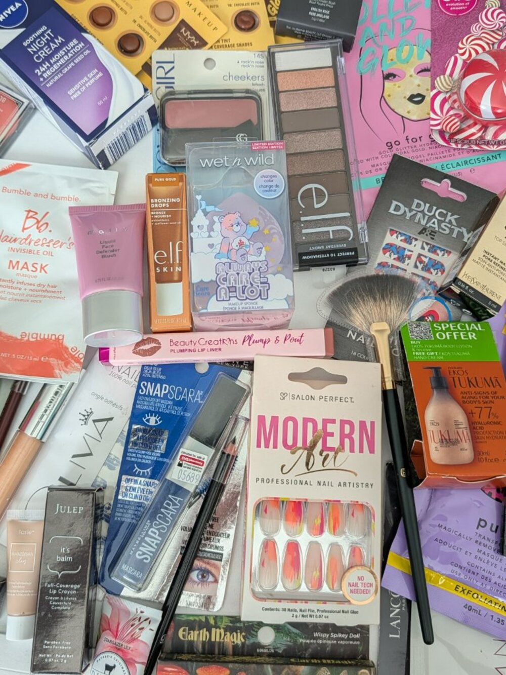 Mixed Beauty Skincare Cosmetics Hair Masks Nail Lot Samples Travel Size New - Picture 8 of 12